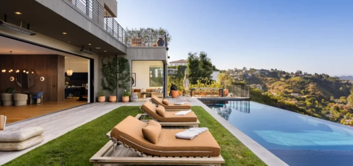 Bel Air hillside infinity pool